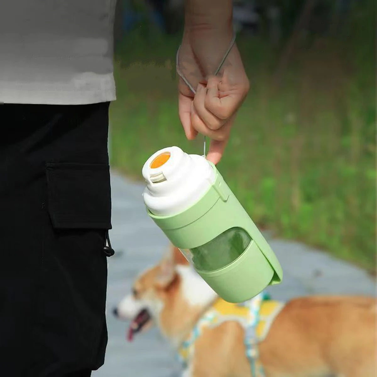 Tragbare 2-in-1-Flasche für Hunde und Katzen | Futter und Wasser